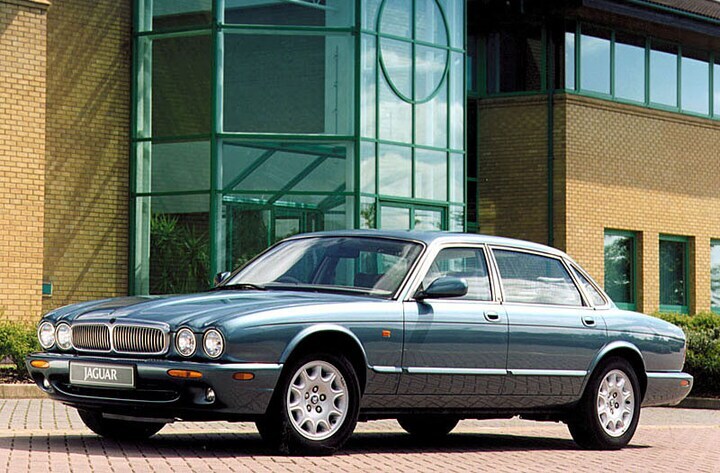 Jaguar XJ