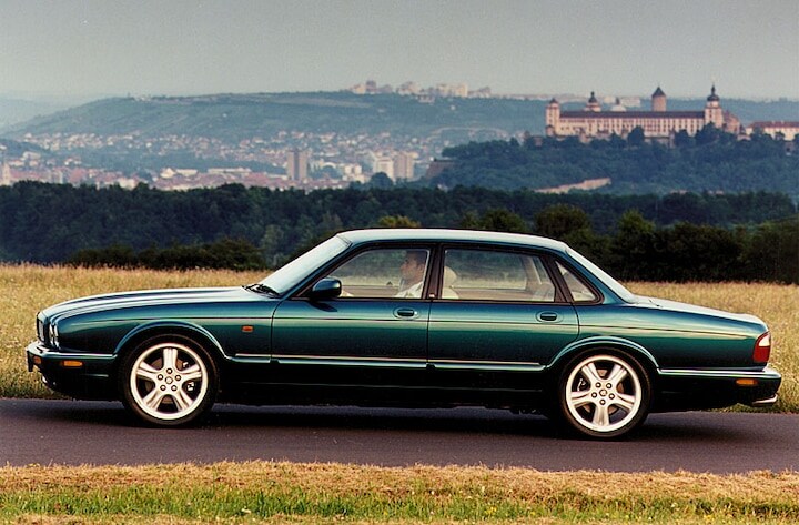 Jaguar XJ