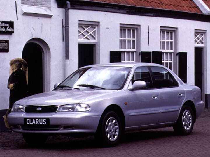 Kia Clarus