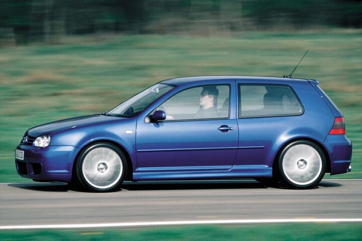 Volkswagen Golf R32