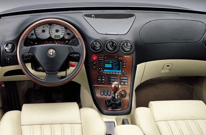 Alfa Romeo 166 - interieur