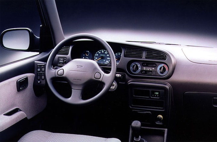Daihatsu Cuore - interieur