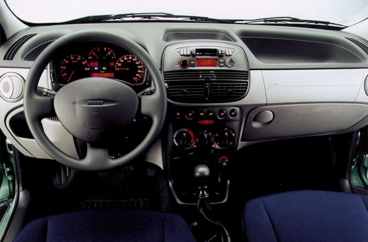 Fiat Punto - interieur