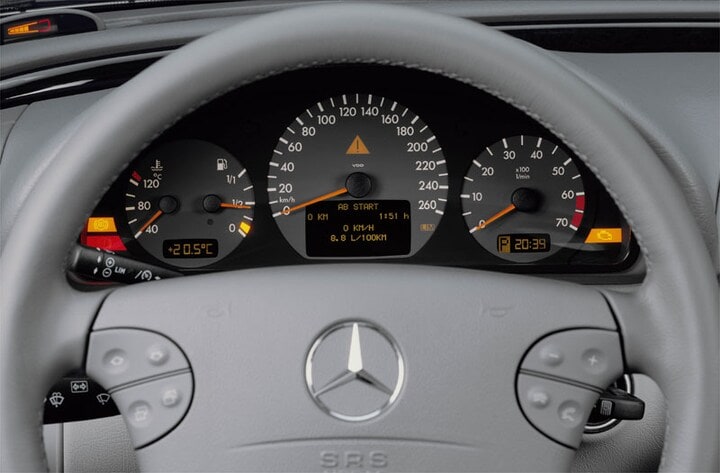 Mercedes-Benz CLK - interieur