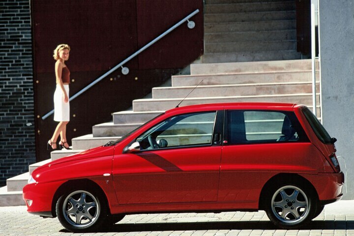 Lancia Ypsilon
