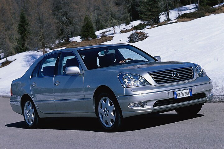 Lexus LS