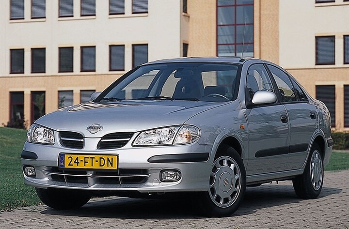 Nissan Almera