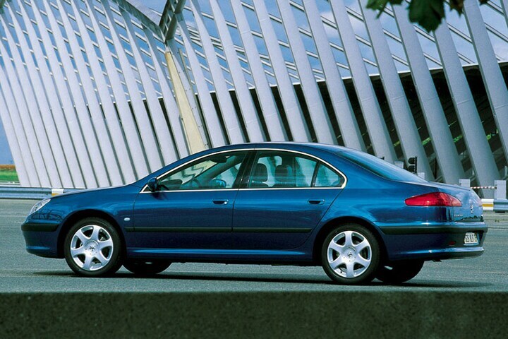 Peugeot 607