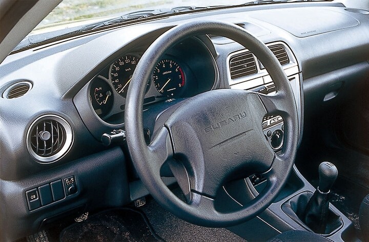 Subaru Impreza - interieur