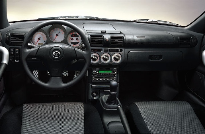 Toyota MR2 - interieur