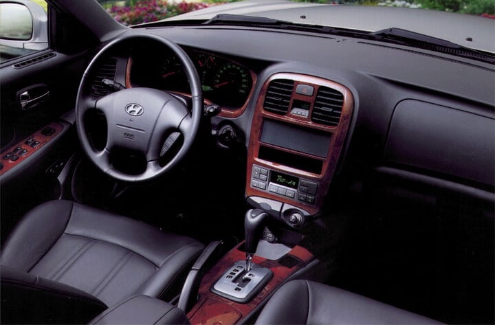 Hyundai Sonata - interieur