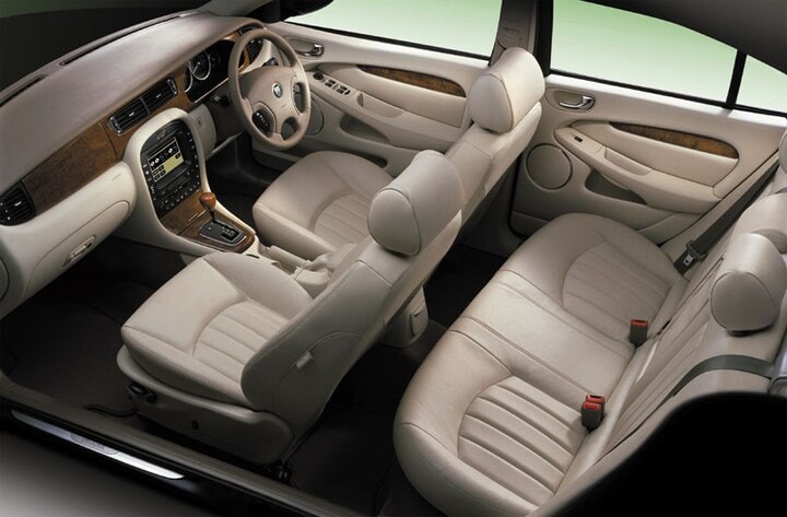 Jaguar X-Type - interieur
