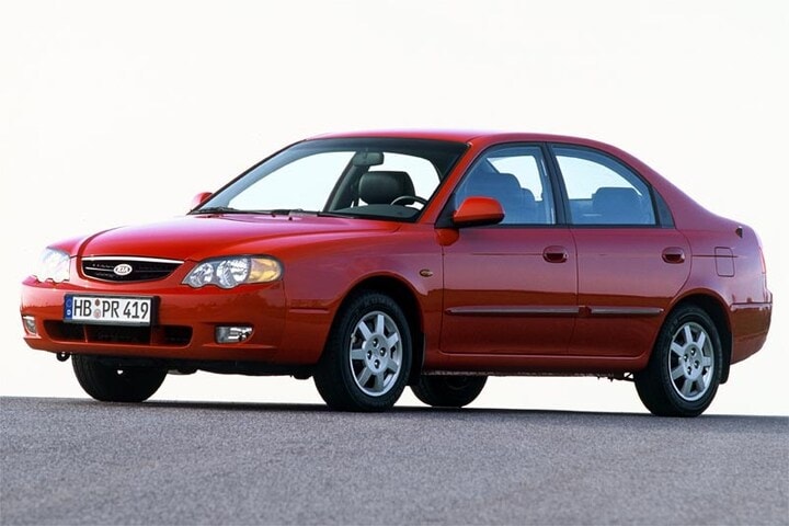 Kia Shuma