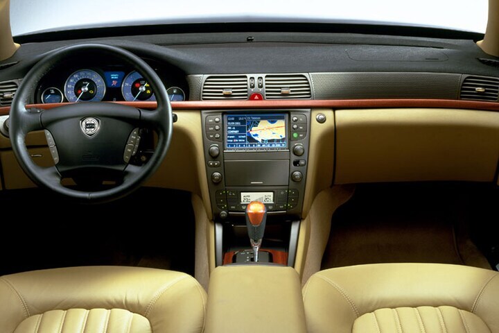 Lancia Thesis - interieur