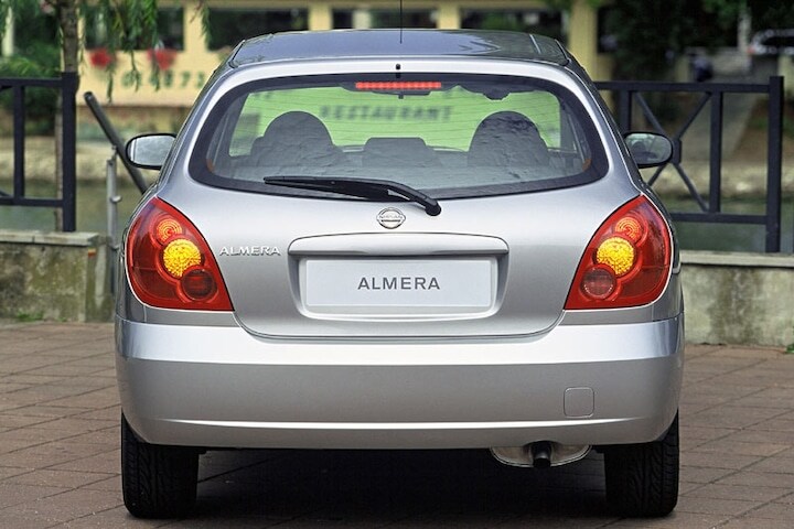 Nissan Almera