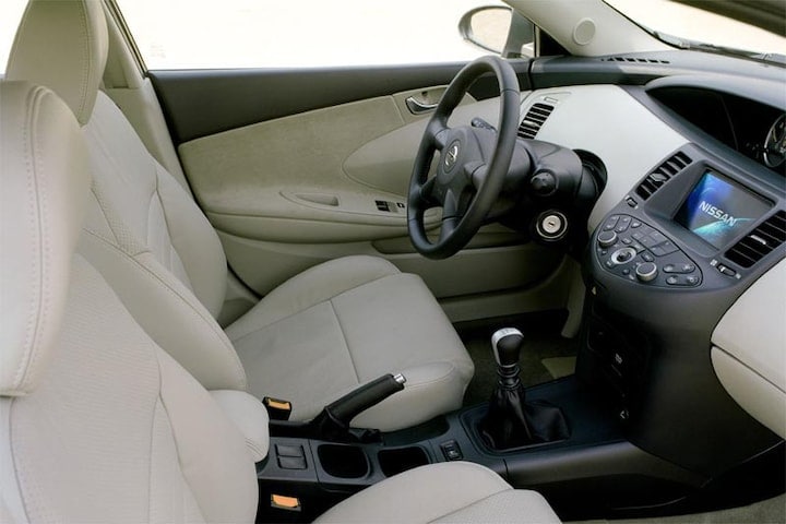 Nissan Primera - interieur
