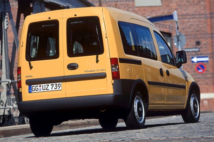 Opel Tour