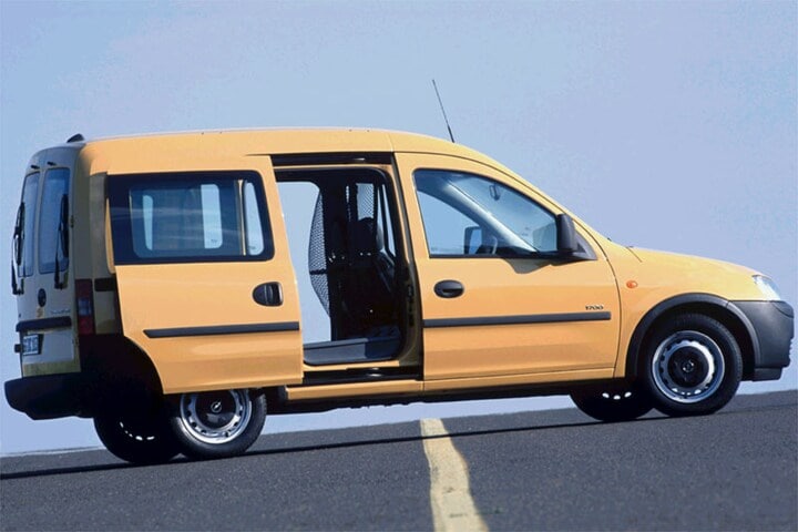 Opel Tour