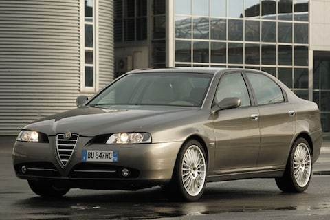 Alfa Romeo 166 3.0 V6 24V Distinctive