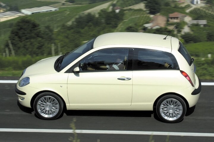 Lancia Ypsilon