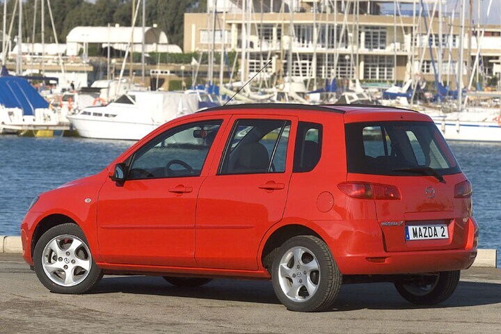 Mazda 2
