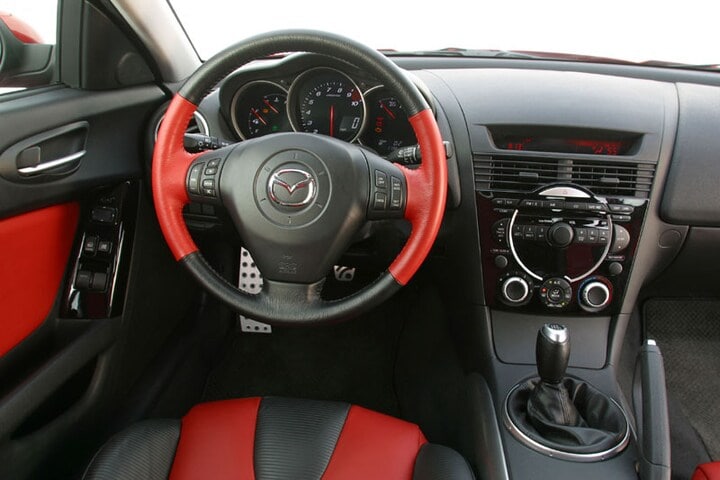 Mazda RX-8 - interieur