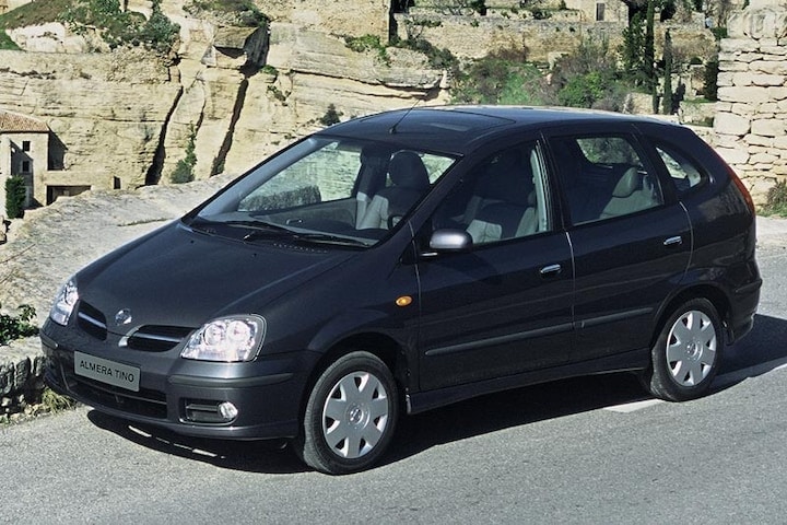 Nissan Almera Tino