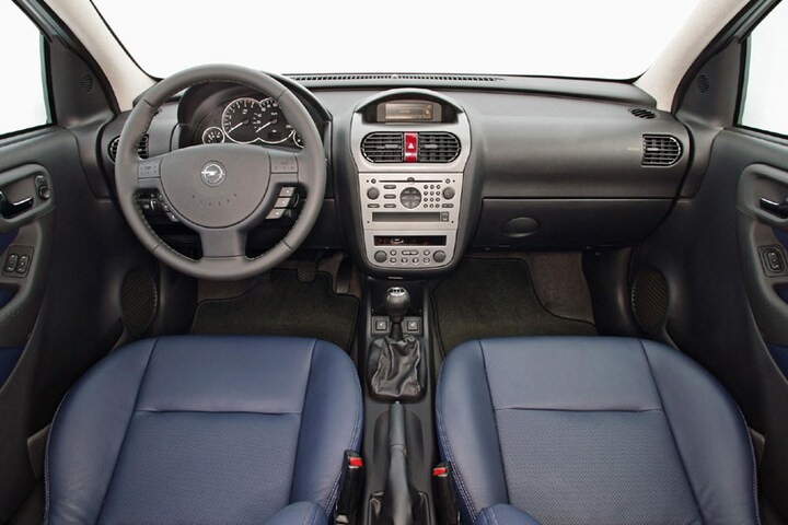 Opel Corsa - interieur