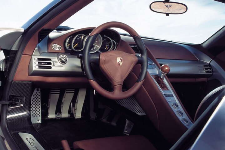 Porsche Carrera GT - interieur