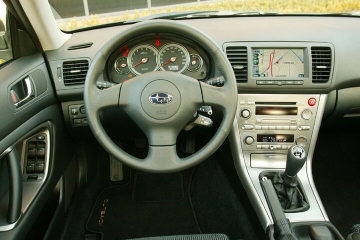 Subaru Legacy - interieur