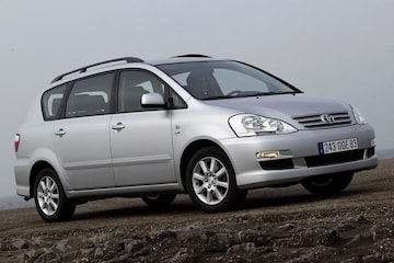 Toyota Avensis Verso