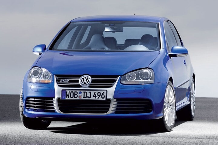 Volkswagen Golf R32