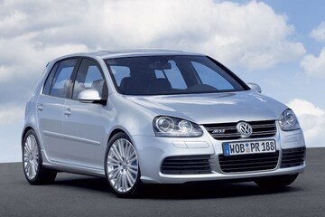 Volkswagen Golf R32