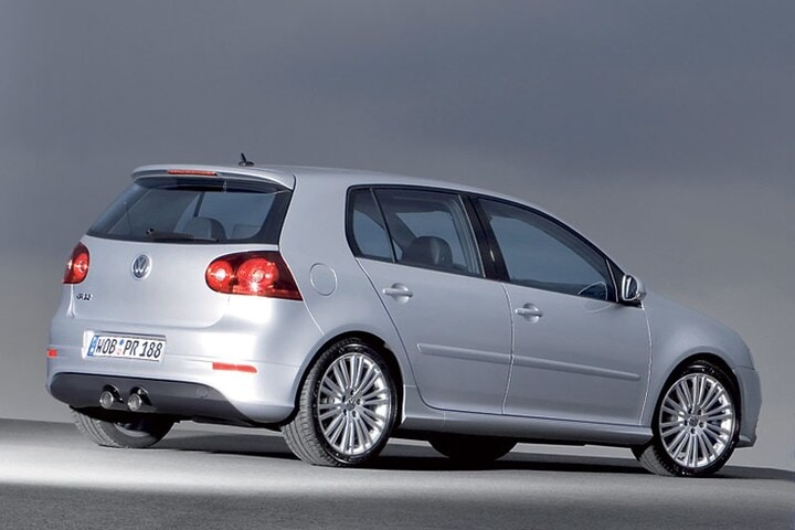 Volkswagen Golf R32