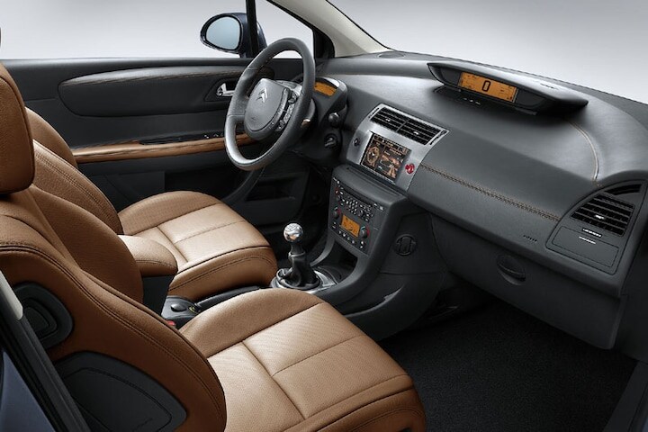 Citroen C4 Coupé - interieur