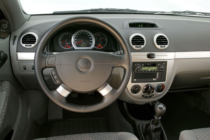 Daewoo Lacetti - interieur