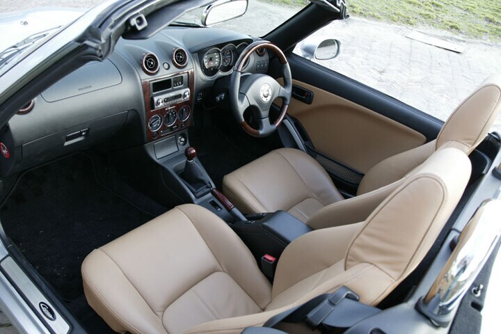 Daihatsu Copen - interieur