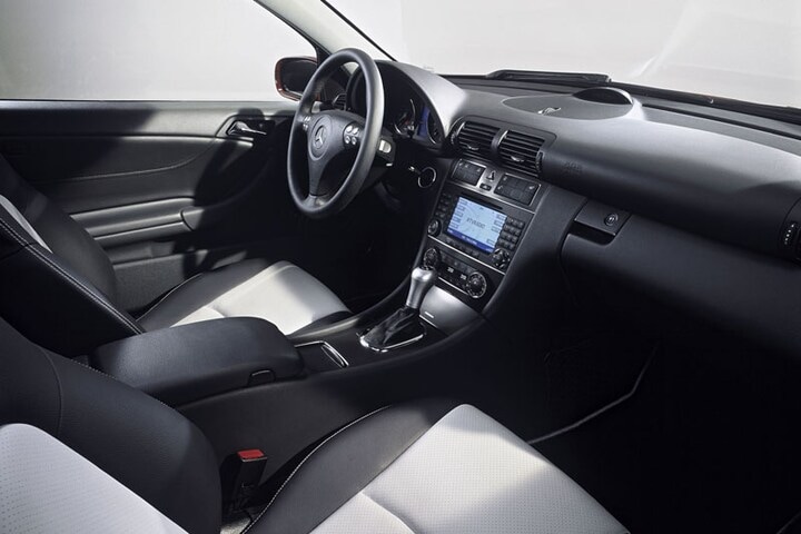 Mercedes-Benz C-klasse Sports Coupé - interieur