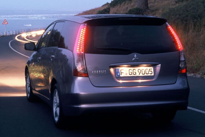 Mitsubishi Grandis