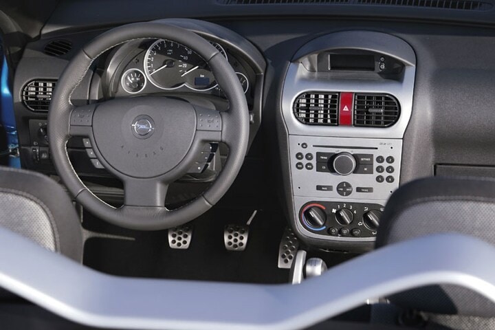 Opel Tigra TwinTop - interieur