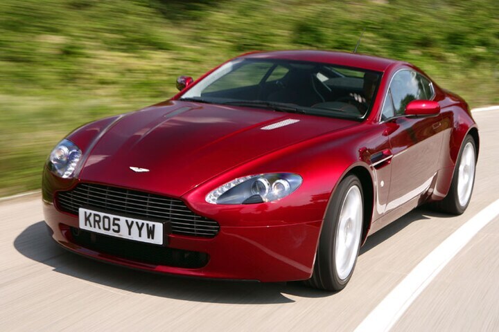 Aston Martin V8