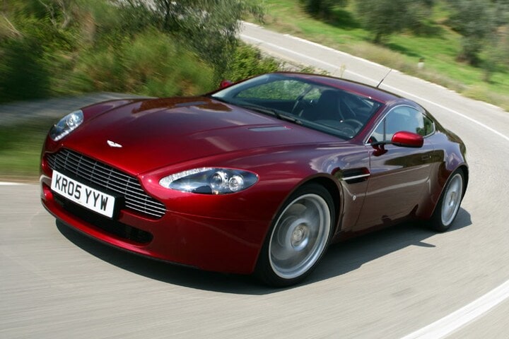 Aston Martin V8