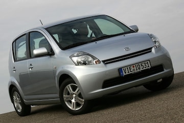 Daihatsu Sirion 2