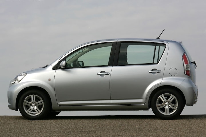 Daihatsu Sirion 2
