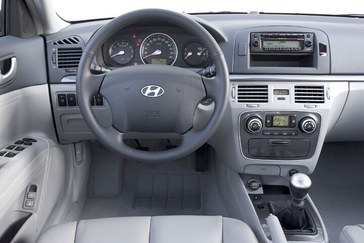 Hyundai Sonata - interieur