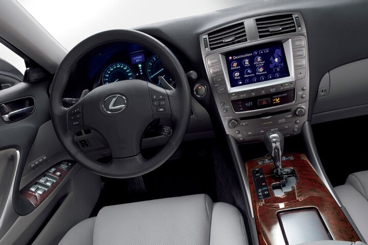 Lexus IS - interieur