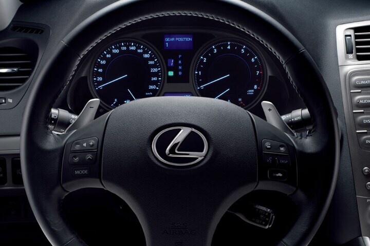 Lexus IS - interieur