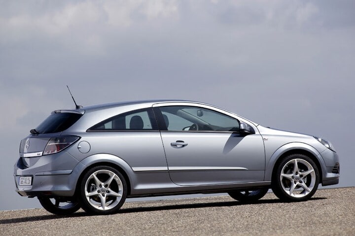 Opel Astra GTC