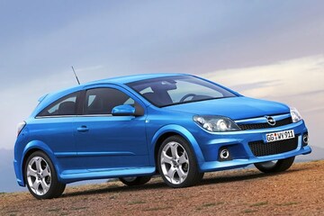 Opel Astra GTC