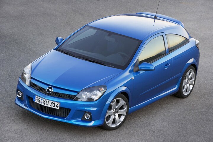 Opel Astra GTC